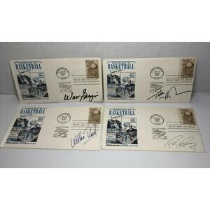 Tom Heinsohn / Rick Barry / Walt Frazier / Willis Reed / Autograph Lot of 4